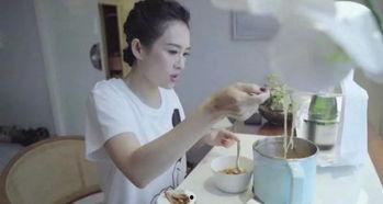 娱乐吃瓜酱女生熬夜,娱乐吃瓜酱女生的生活日常 第3张 娱乐吃瓜酱女生熬夜,娱乐吃瓜酱女生的生活日常 第3张